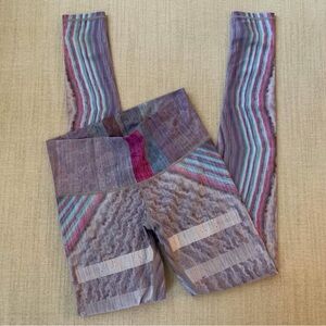 Niyama sol agate line leggings